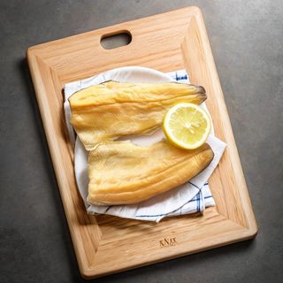 Fileciki pstrąga, wędzonego na gorąco