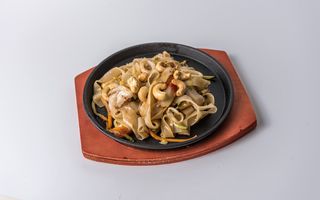 156. Spaghetti thai al wok