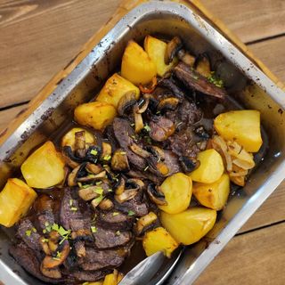 Vitela no Forno c/ Cogumelos 