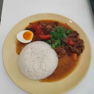 147C . Ciotola di riso di maiale brasato coreano