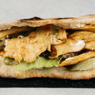 Piletina sir u pizza tijestu