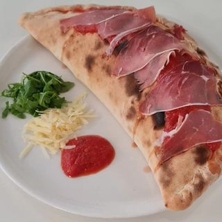 Calzone Mangiaitaliano