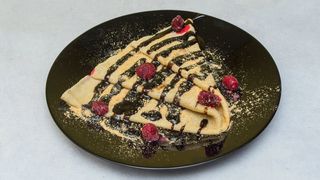 Klasična palačinka sa nutelom i malinama