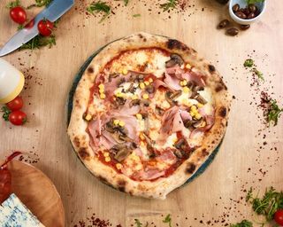 Pizza California Ø 32cm