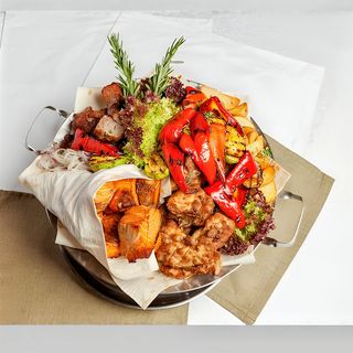 Mixte Poisson Et Viande (2 Personnes )