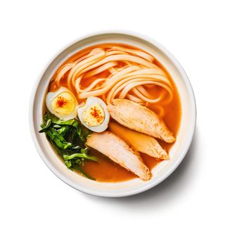 Рамен с курицей (270 гр.)