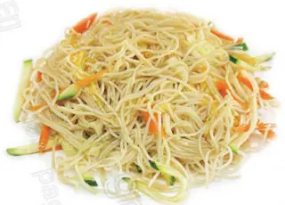 179. Spaghetti di riso con verdure