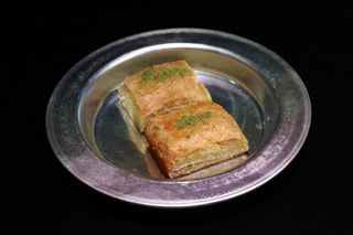 Турецька пахлава з фісташками