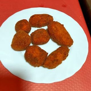Croquetas caseras (ración)