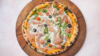 Prosciutto crudo pizza