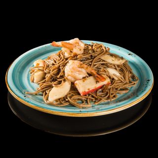 48. Soba con misto mare