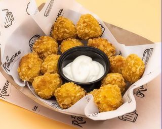 67. Bolitas De Pollo