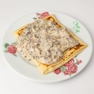 Palačinka s piletinom i šampinjonima