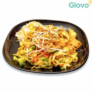 Makaron smażony z tofu