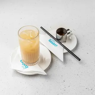 Iced lemon and ginger