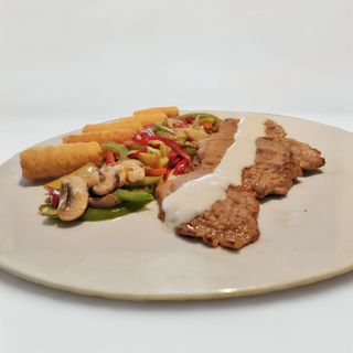 NOVO***Teletina sa kajmakom