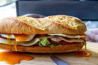 Bocadillo Chivito (Entero)