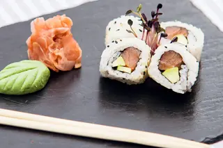 California Losos, avocado roll