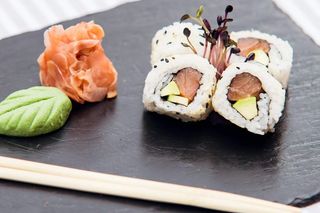 California Losos, avocado roll