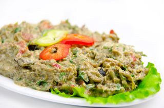 ბადრიჯნის სალათი