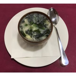 16. Sopa de alga con pollo