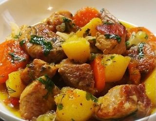 М'ясна пательня з овочами (400г)