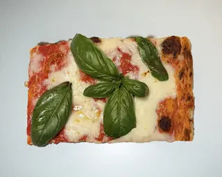 Pizza Margherita - al trancio