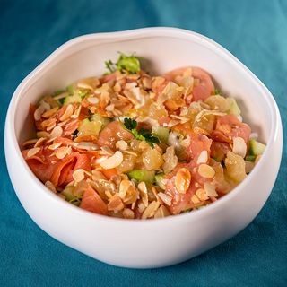 Insalata salmone