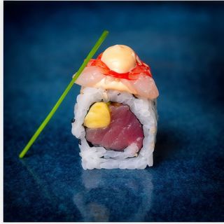 097. Uramaki truffle roll 8 pezzi