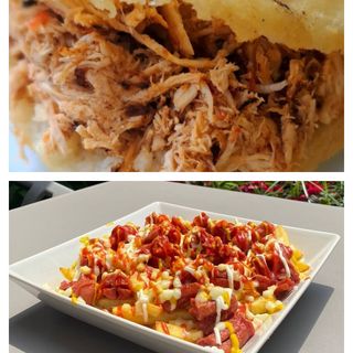 Combo arepa con salchipapas