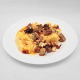 Качамак със свински месца, сирене и масло