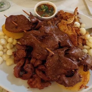 Anticucho Mixto (Grande)