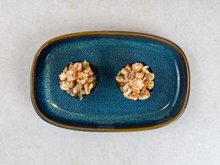 Gunkan z węgorzem 2 stz (80g)