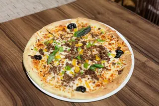 Pizza Bolognaise