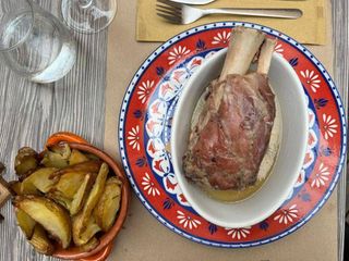 Stinco di maiale al miele