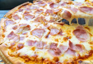 Pizza Jamón Y Queso (29 Cm.) FRIPOZO