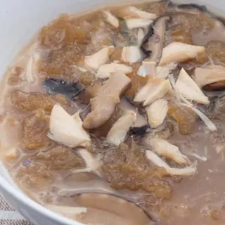 Sopa De Aleta De Tiburón