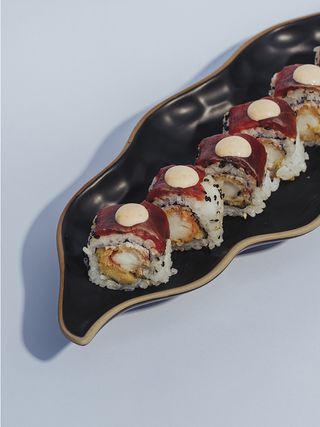 Uramaki Honlolulú (4 und)