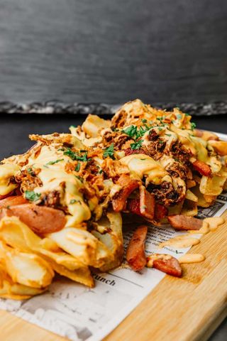 Salchipapa Sin Fronteras