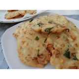 Thappala Chekkalu With Tomato Chutney