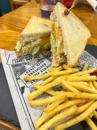 Sándwich Mistic