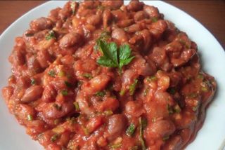 Лобіо з квасолею ка куркою (вагов.)