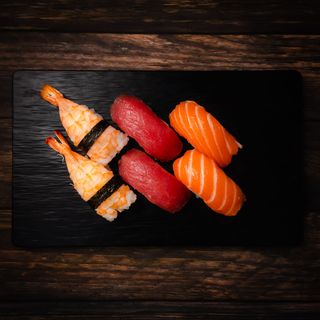 Box 2 - Nigiri Mix 1 (6p)
