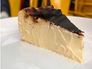 Basque cheesecake