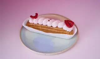 Ekler parmezan malina