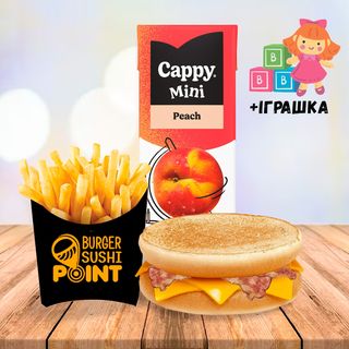 Дитяче меню тост з беконом