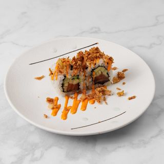 724. Crunch spicy salmon