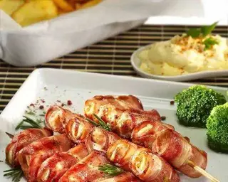 Pieza de Suvlaki de Pollo