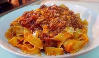 Tagliatelle alla bolognese