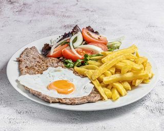 Bitoque Vaca com Acompanhamento e Ovo